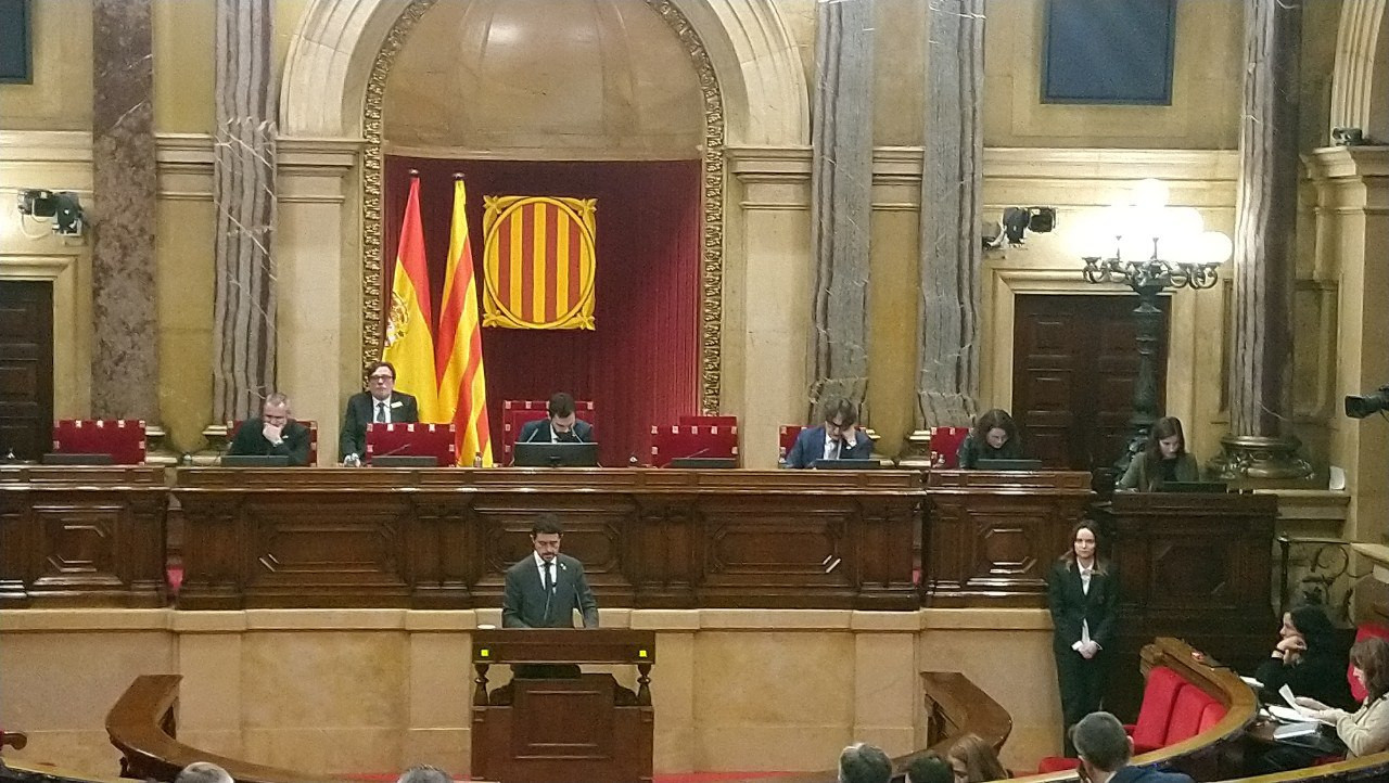 ampliem-la-llei24-parlament ampliem-la-llei24-parlament